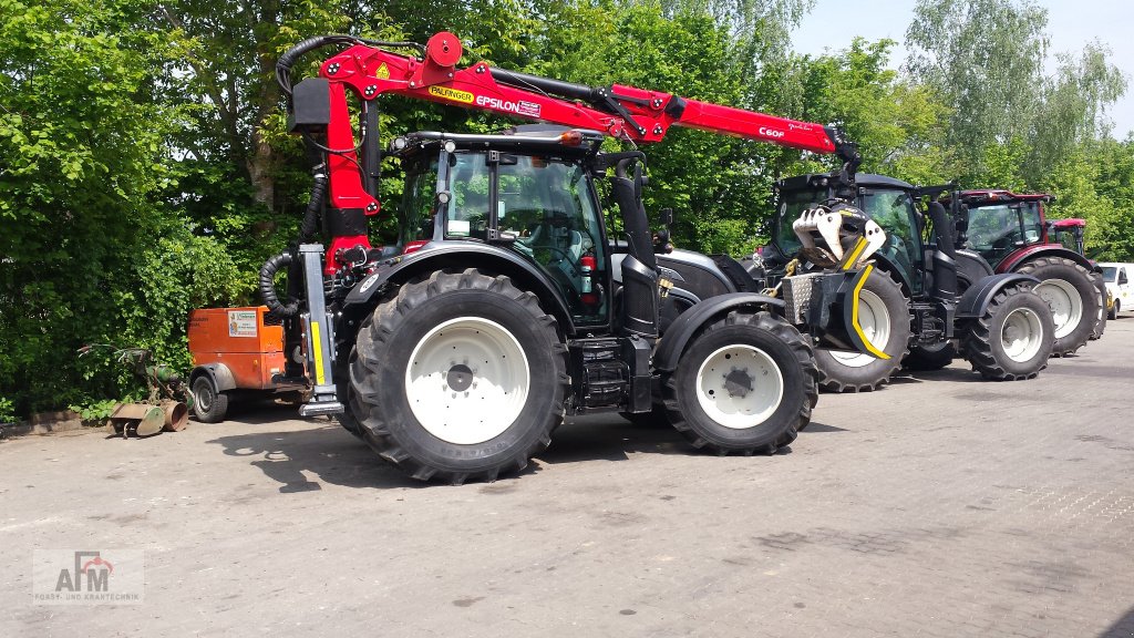 Forstschlepper typu Valtra N 155, Neumaschine v Haselbach (Obrázek 3)
