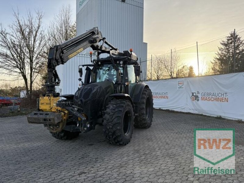 Forstschlepper типа Valtra N155eH Forstkran, Gebrauchtmaschine в Kruft (Фотография 7)