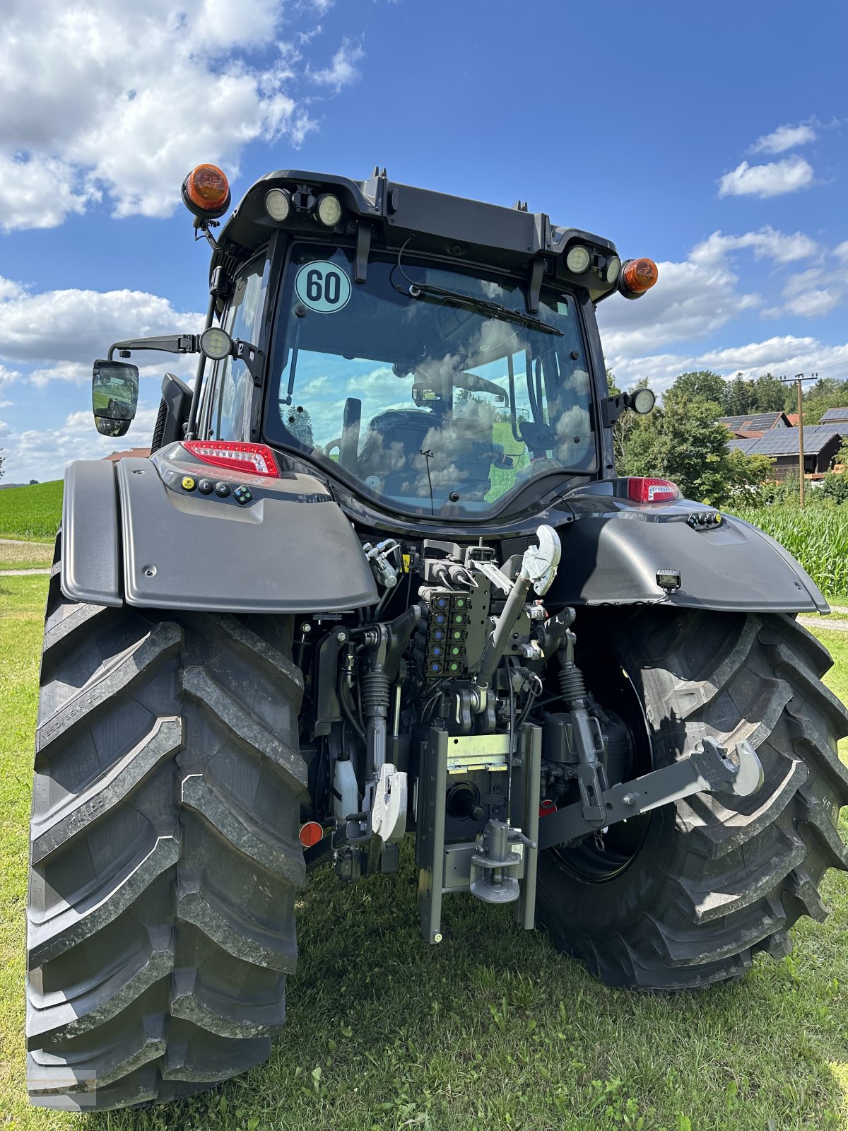 Forstschlepper des Typs Valtra N175 Direct, Neumaschine in Neumarkt St. Veit (Bild 5)