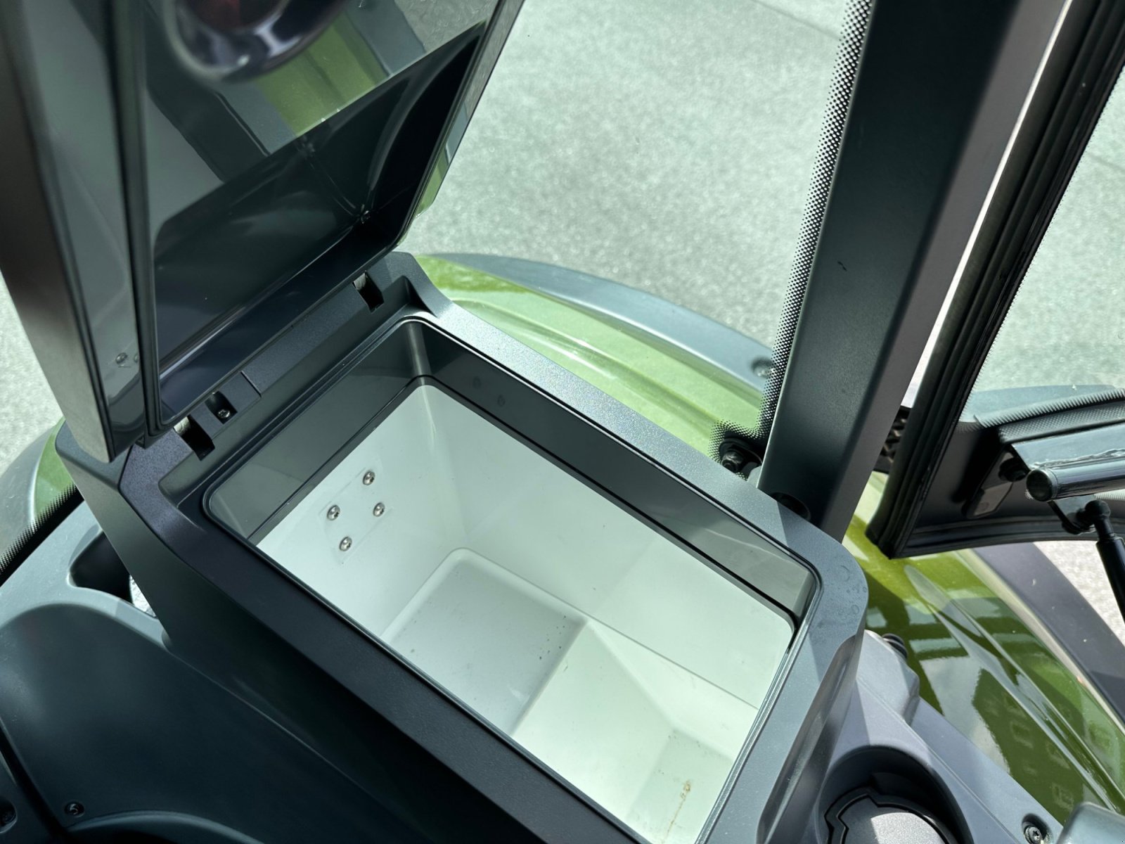 Forstschlepper of the type Valtra N175 Direct, Gebrauchtmaschine in Lößnitz  (Picture 14)