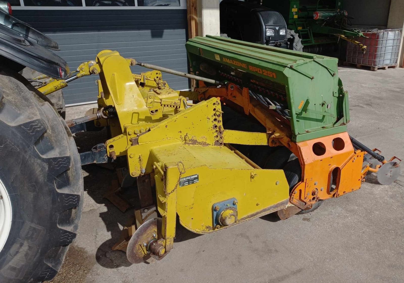 Fräse от тип Dutzi KR 2500, Gebrauchtmaschine в Villach/Zauchen (Снимка 1)