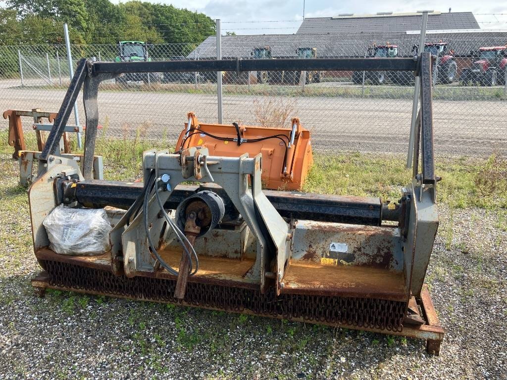 Fräse van het type FAE UML/S 225, Gebrauchtmaschine in Aalestrup (Foto 1)