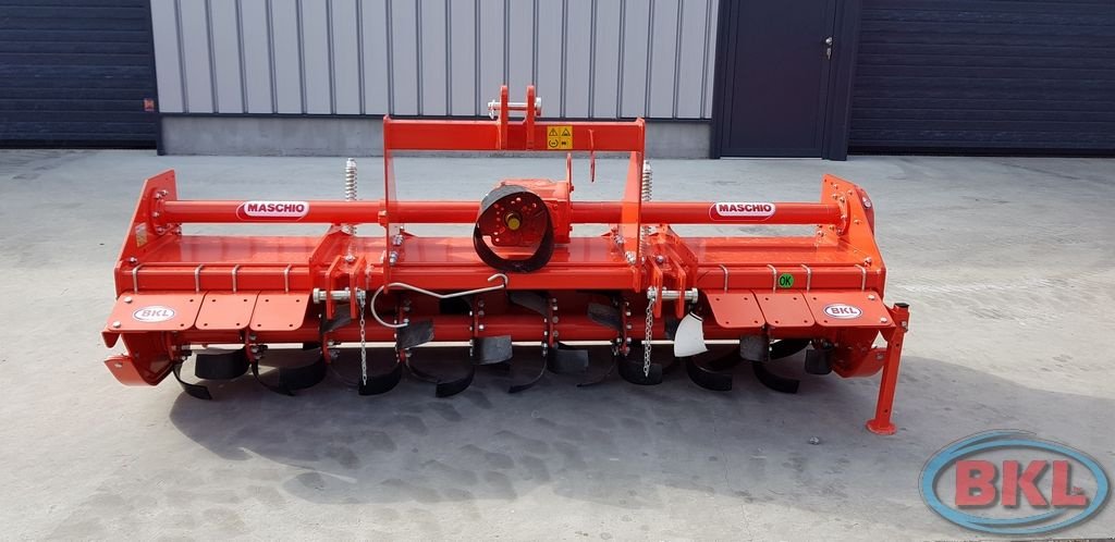 Fräse del tipo Maschio U Fräsen, Neumaschine In Rovisce (Immagine 8)