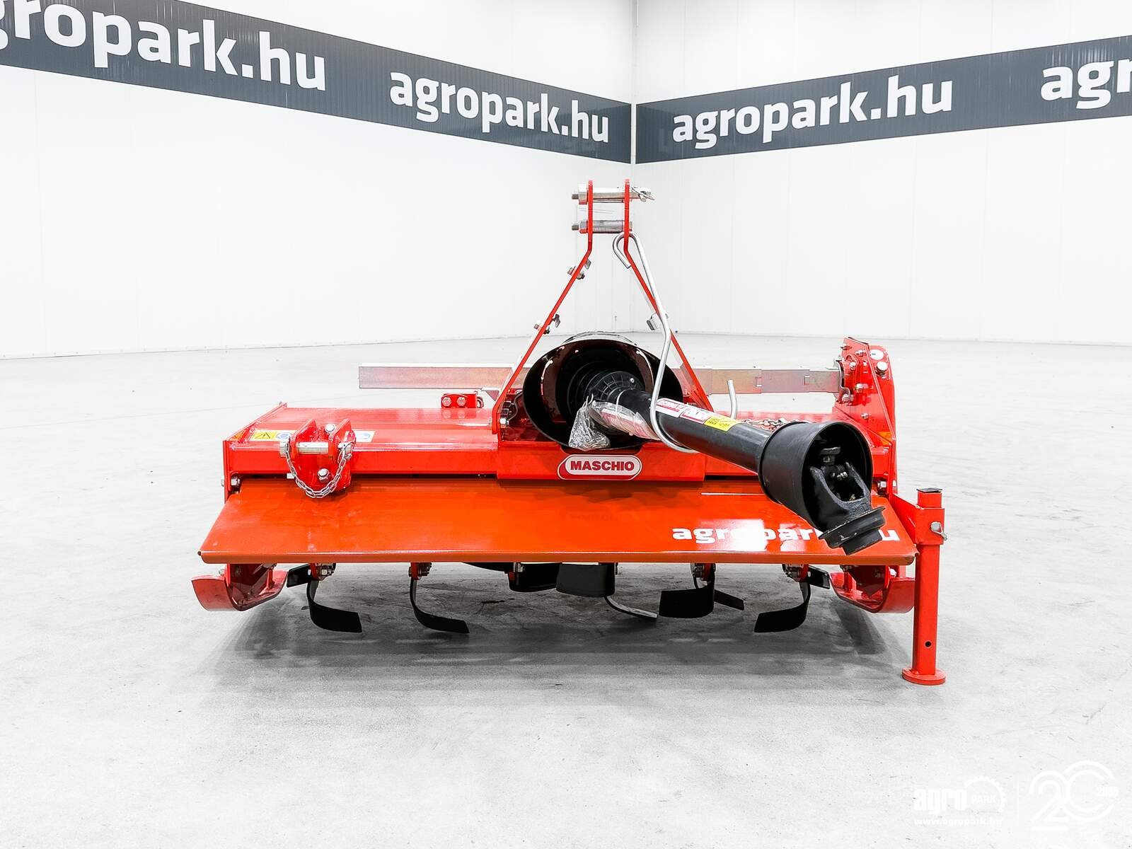 Fräse от тип Maschio W 125 rotary tiller with 1,25 m working width, 24 blades, 18 cm working depth, 3-point hitch with offset option, anti-wear skids, Gebrauchtmaschine в Csengele (Снимка 7)