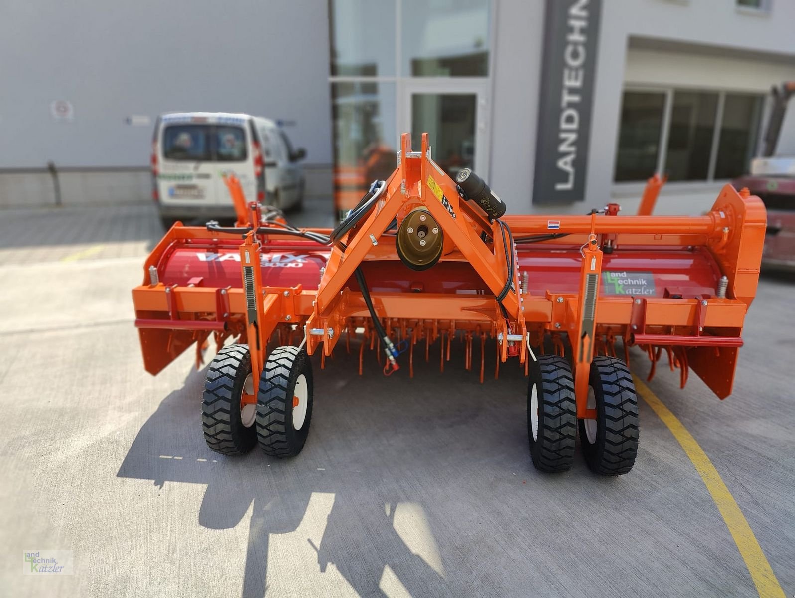 Fräse typu Struik Varmix 3000, Neumaschine v Deutsch-Wagram (Obrázek 2)