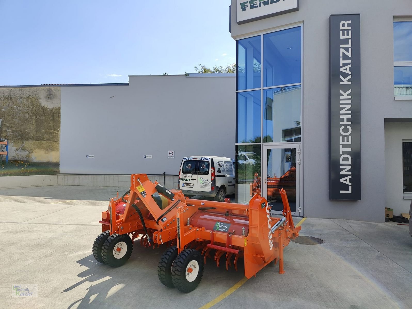 Fräse typu Struik Varmix 3000, Neumaschine v Deutsch-Wagram (Obrázek 1)