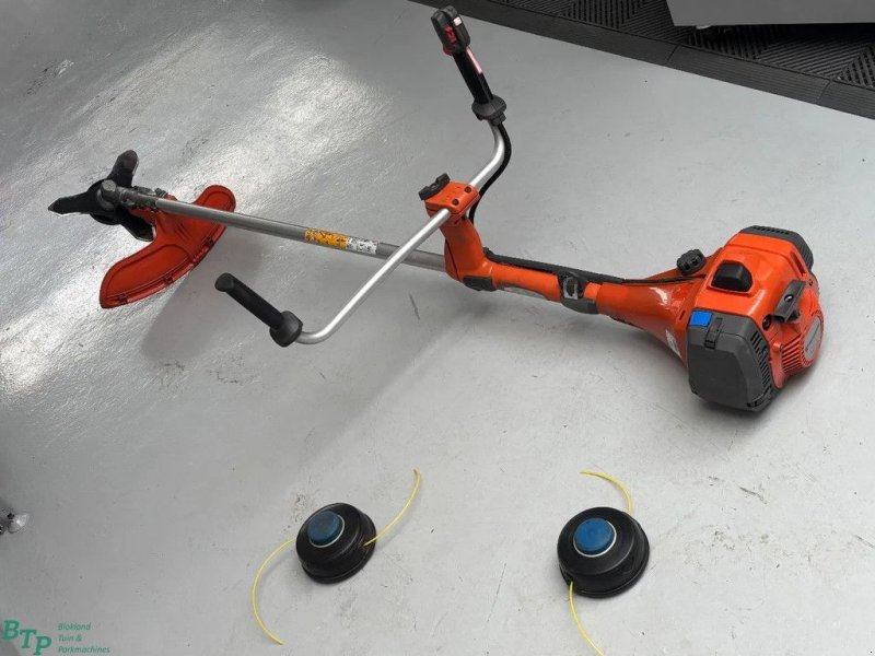 Freischneider & Trimmer van het type Husqvarna Gebruikte 545RXT bosmaaier Pro mes en draadkop, Gebrauchtmaschine in Ameide