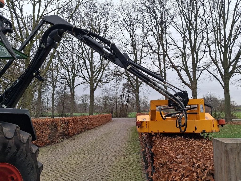 Freischneider & Trimmer van het type Perfect MC connel PA 4330 armklepelmaaier en snoeidek Joystick bediening, Gebrauchtmaschine in Lunteren (Foto 4)