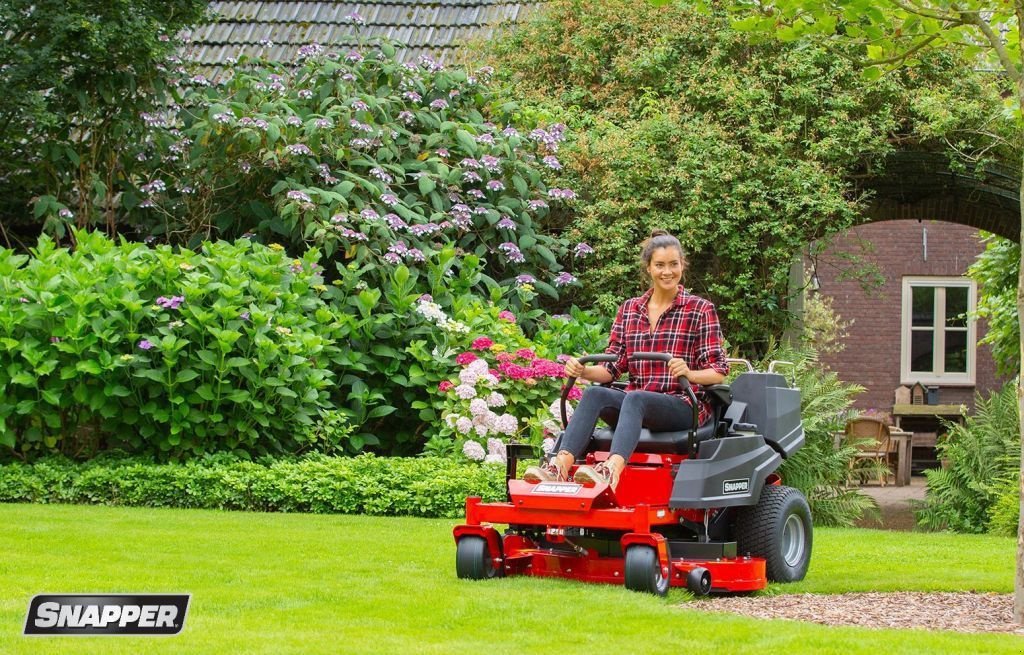 Freischneider & Trimmer des Typs Snapper Zeroturn ZTX350 maaier INRUILACTIE bij Eemsned, Neumaschine in Losdorp (Bild 5)