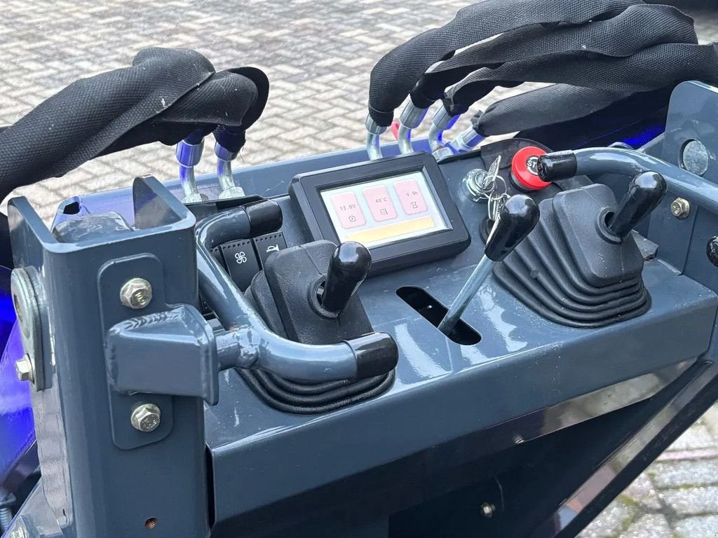 Freischneider & Trimmer Türe ait Sonstige CMH miniloader mini loader skidsteer skidster shovel, Gebrauchtmaschine içinde Ameide (resim 10)