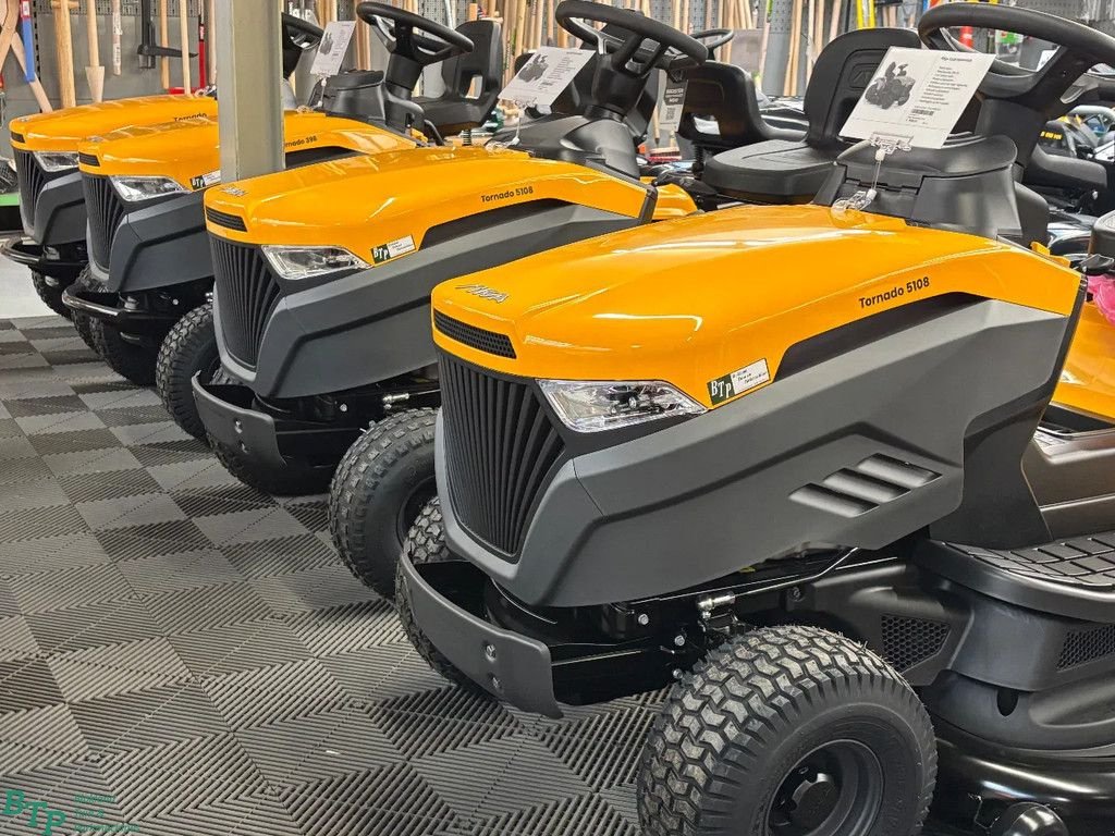 Freischneider & Trimmer des Typs Stiga Zitmaaier hydrostaat of handgeschakeld vanaf &euro;2099, Gebrauchtmaschine in Ameide (Bild 1)