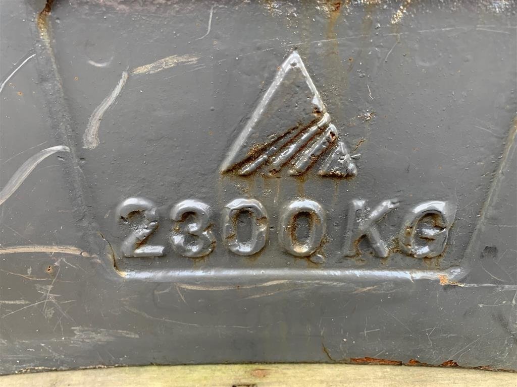 Frontgewicht tip Agco 2300 KG, Gebrauchtmaschine in Sakskøbing (Poză 2)