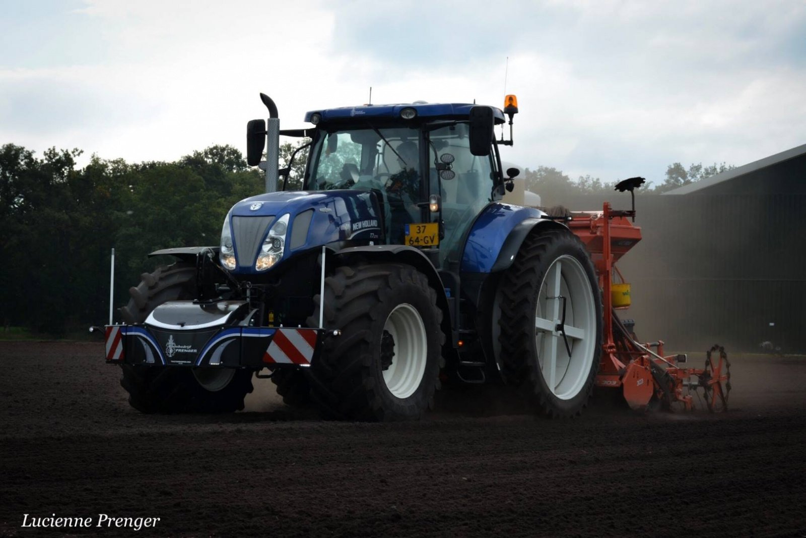 Frontgewicht des Typs Agribumper New Holland TractorBumper, Neumaschine in Alphen (Bild 12)