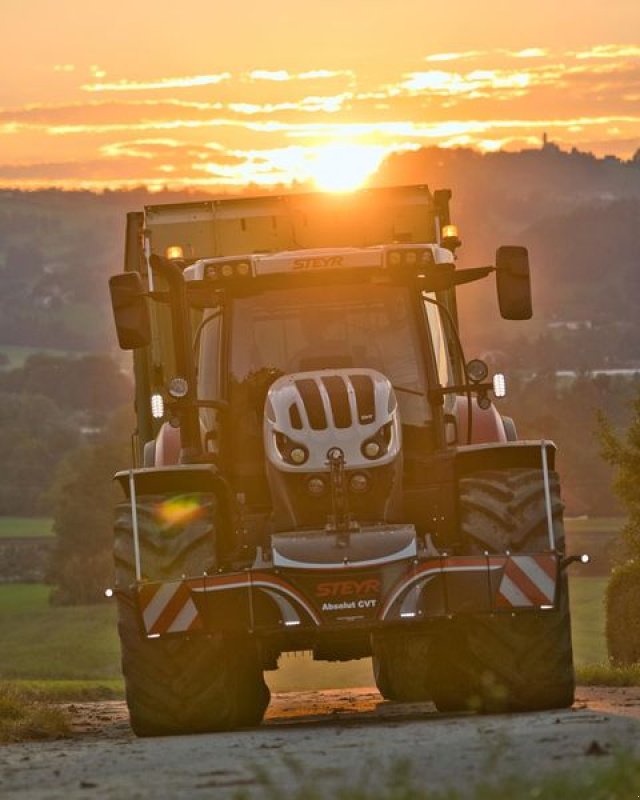 Frontgewicht typu Agribumper Steyr TractorBumper, Neumaschine v Alphen (Obrázek 7)