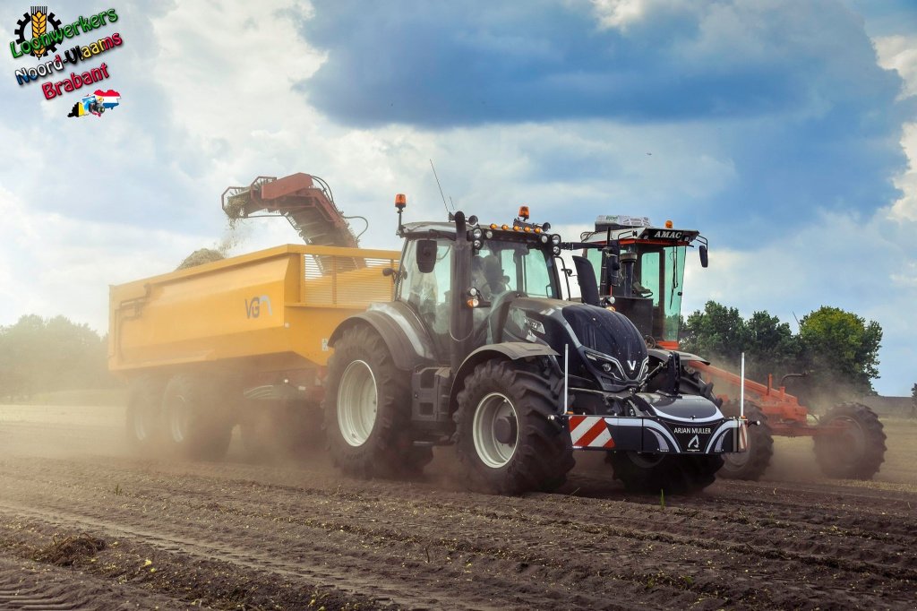 Frontgewicht typu Agribumper Valtra TractorBumper, Neumaschine v Alphen (Obrázek 7)