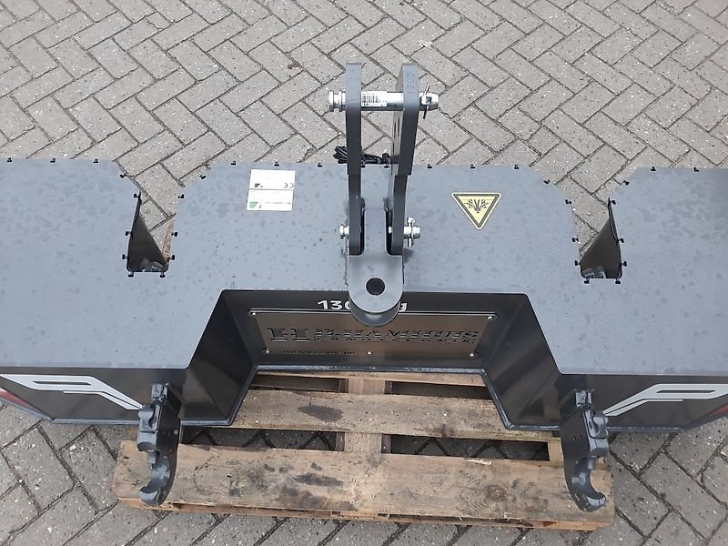 Frontgewicht typu Bressel & Lade Frontgewicht L - KAT 3 FH (MMS FG 800/1300), Neumaschine v Itterbeck (Obrázek 7)