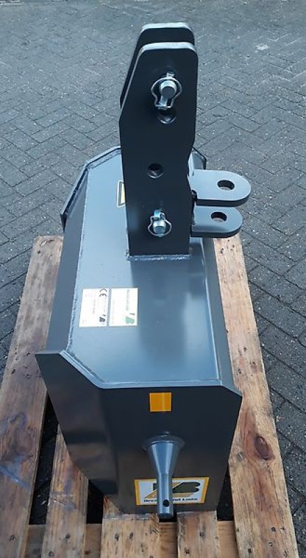Frontgewicht des Typs Bressel & Lade Frontgewicht S (MMS - FG 400600 AB), Neumaschine in Itterbeck (Bild 5)