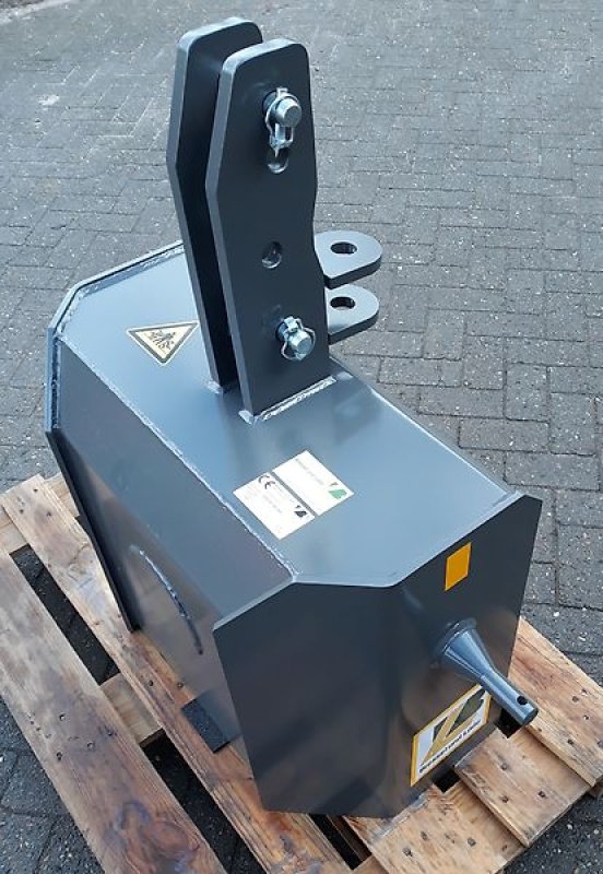 Frontgewicht des Typs Bressel & Lade Frontgewicht S (MMS - FG 400600 AB), Neumaschine in Itterbeck (Bild 7)