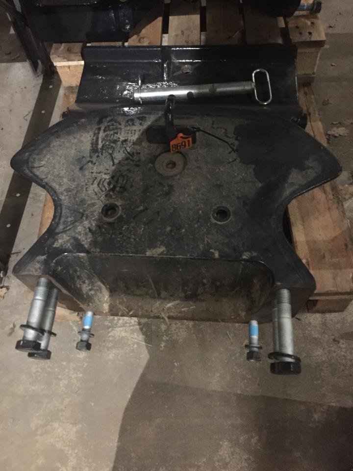 Frontgewicht Türe ait Case IH BASISVÆGT., Gebrauchtmaschine içinde Viborg (resim 1)