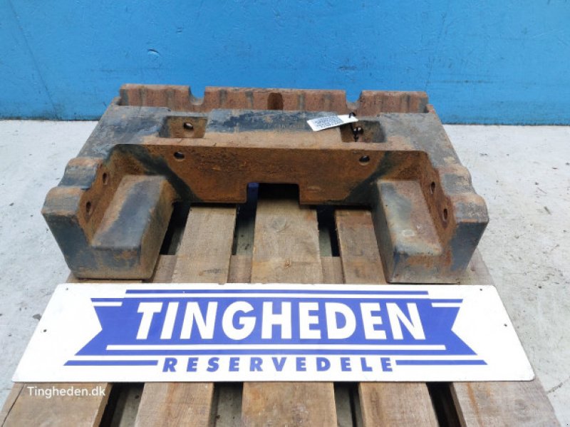 Frontgewicht of the type Case 844XL, Gebrauchtmaschine in Hemmet (Picture 1)
