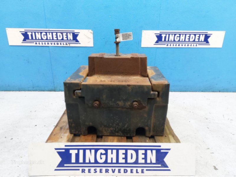 Frontgewicht от тип Case CVX 120, Gebrauchtmaschine в Hemmet (Снимка 1)