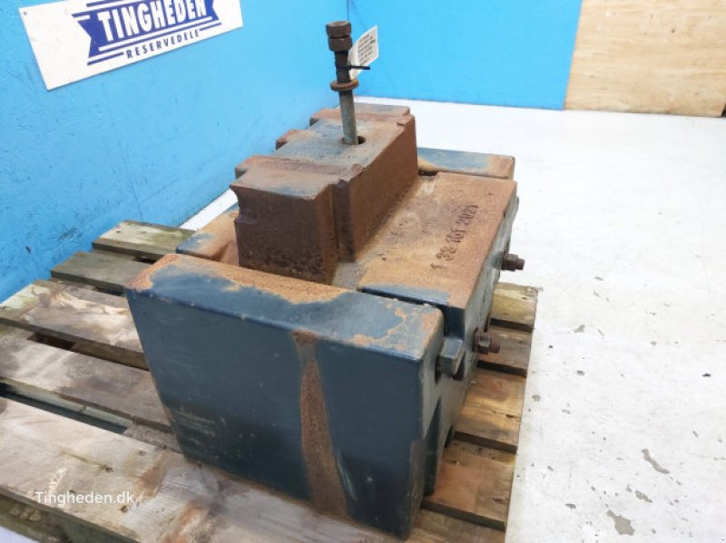 Frontgewicht of the type Case CVX 120, Gebrauchtmaschine in Hemmet (Picture 3)