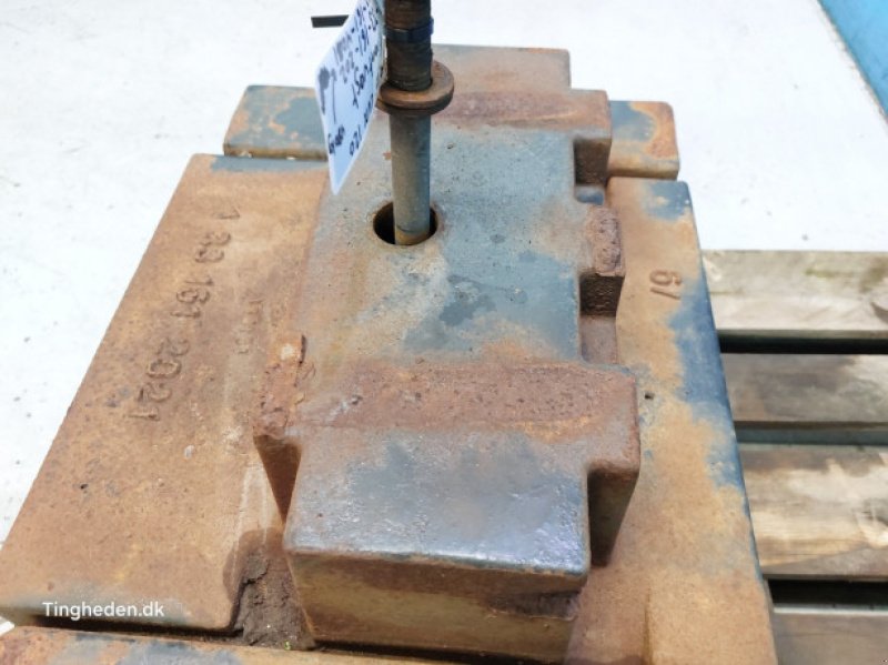 Frontgewicht of the type Case CVX 120, Gebrauchtmaschine in Hemmet (Picture 10)
