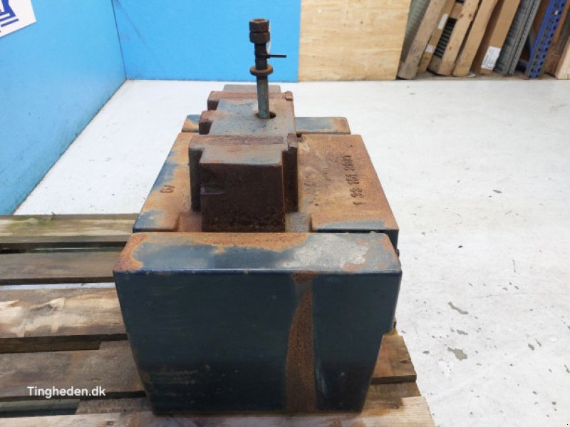 Frontgewicht of the type Case CVX 120, Gebrauchtmaschine in Hemmet (Picture 4)