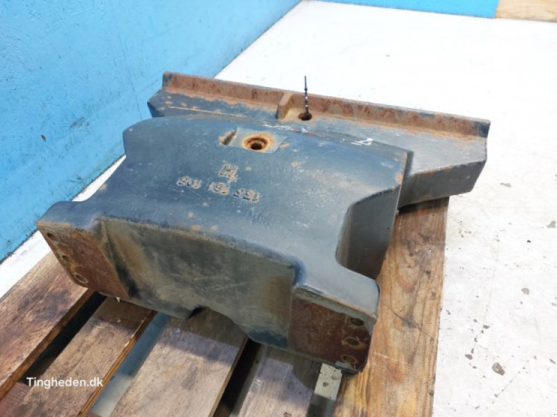 Frontgewicht of the type Case CVX 120, Gebrauchtmaschine in Hemmet (Picture 4)