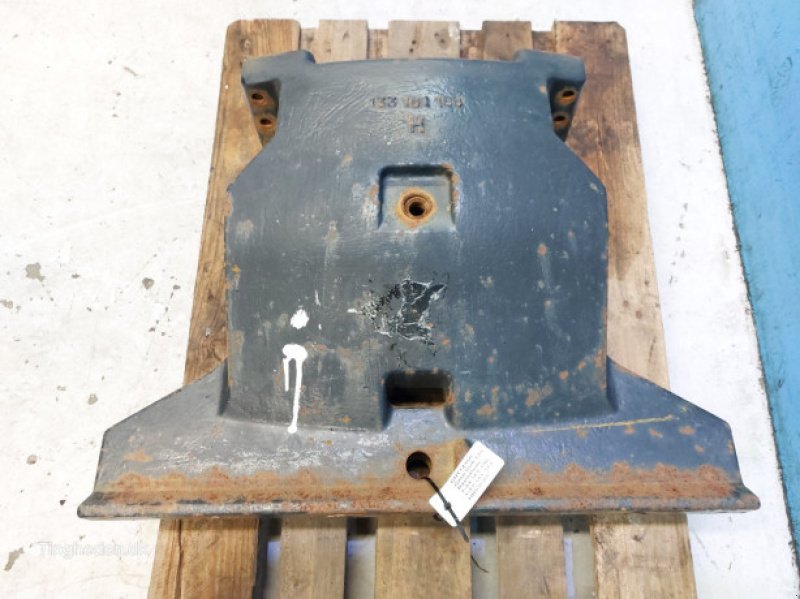 Frontgewicht of the type Case CVX 120, Gebrauchtmaschine in Hemmet (Picture 10)