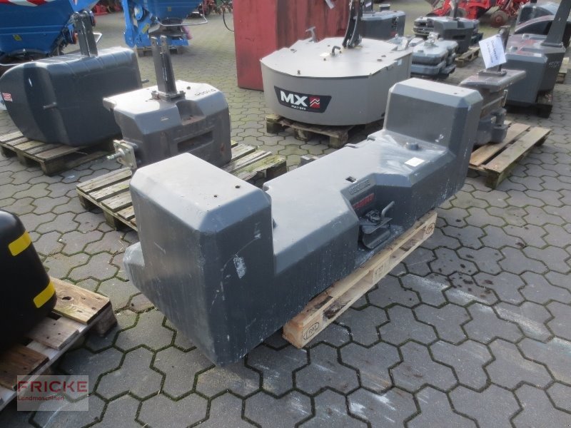 Frontgewicht типа CLAAS 1800 kg Frontgewicht für Xerion, Gebrauchtmaschine в Bockel - Gyhum (Фотография 1)