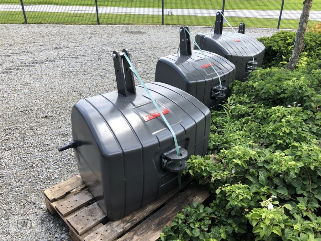 Frontgewicht des Typs CLAAS 400 kg Betongewicht NG, Neumaschine in Zell an der Pram (Bild 1)