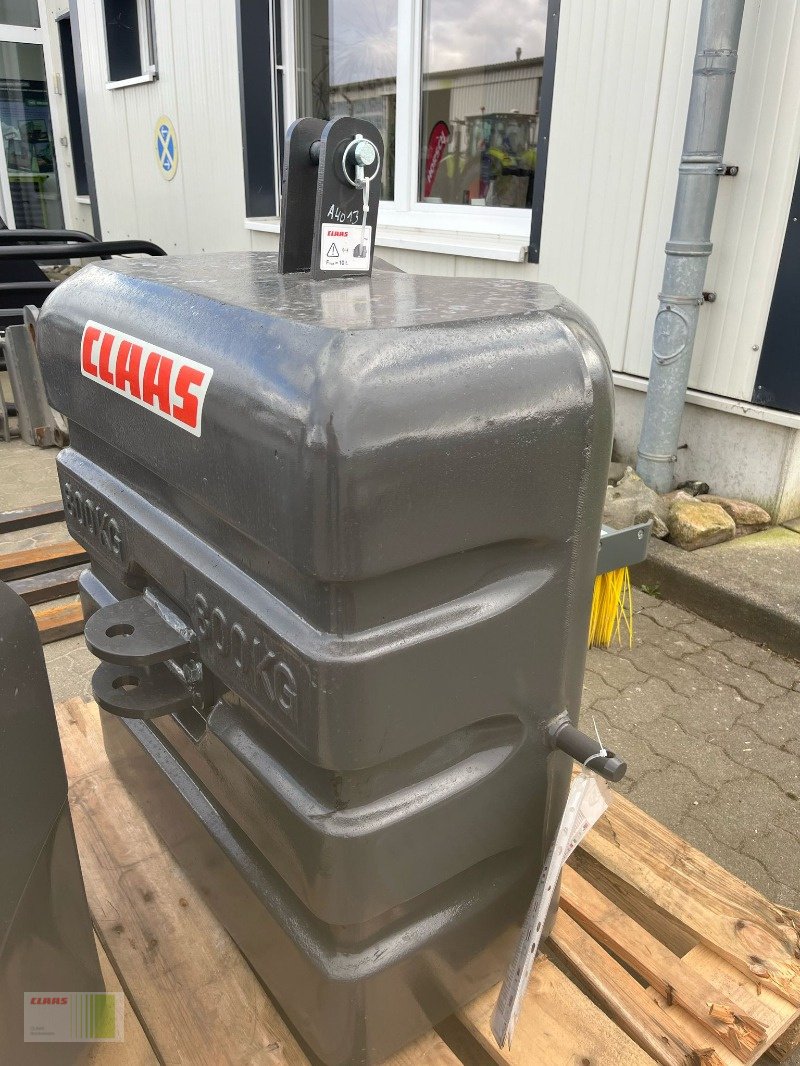 Frontgewicht des Typs CLAAS 800 kg Frontgewicht Beton (EG; ET #002152865.1), Neumaschine in Risum-Lindholm (Bild 1)