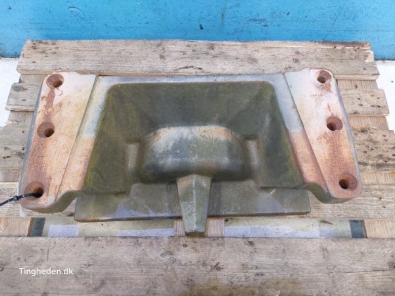 Frontgewicht tip CLAAS Arion, Gebrauchtmaschine in Hemmet (Poză 3)