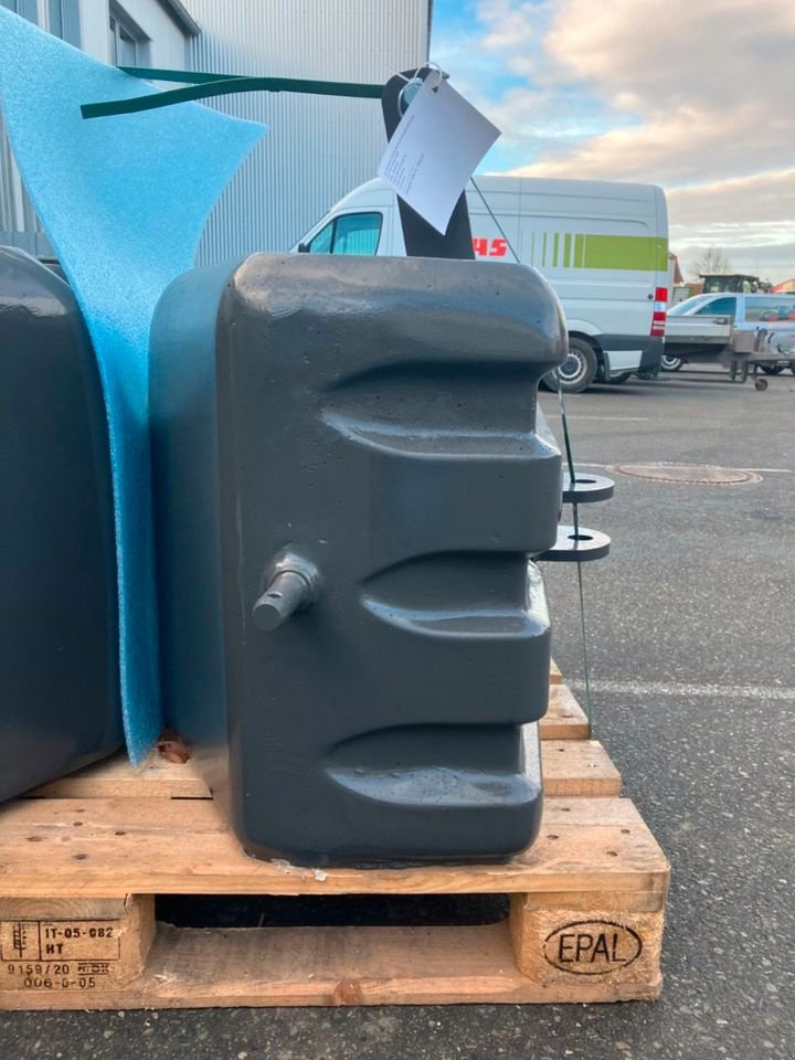 Frontgewicht typu CLAAS Frontgewicht 400 kg, Neumaschine v Heilsbronn (Obrázek 2)