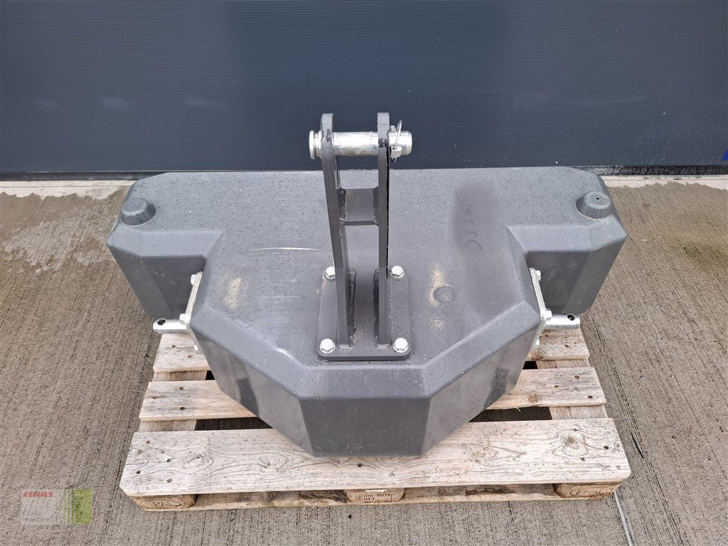 Frontgewicht des Typs CLAAS Frontgewicht 600 kg, Gebrauchtmaschine in Wassertrüdingen (Bild 3)