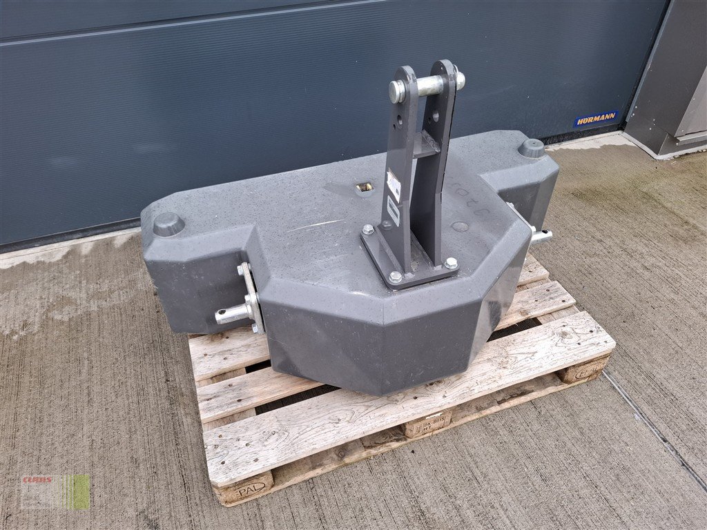 Frontgewicht tip CLAAS Frontgewicht 600 kg, Gebrauchtmaschine in Wassertrüdingen (Poză 1)