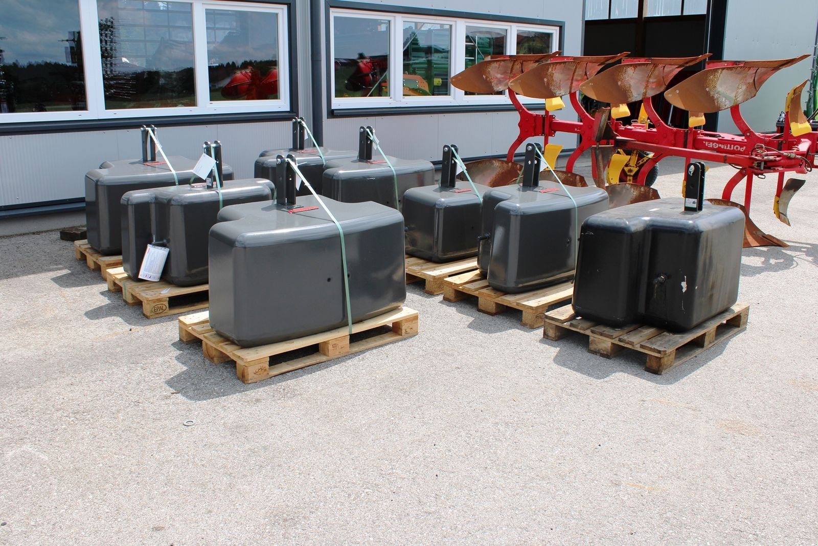 Frontgewicht des Typs CLAAS Frontgewicht ECO-Line 450kg - 1.450kg, Neumaschine in Neukirchen am Walde  (Bild 1)