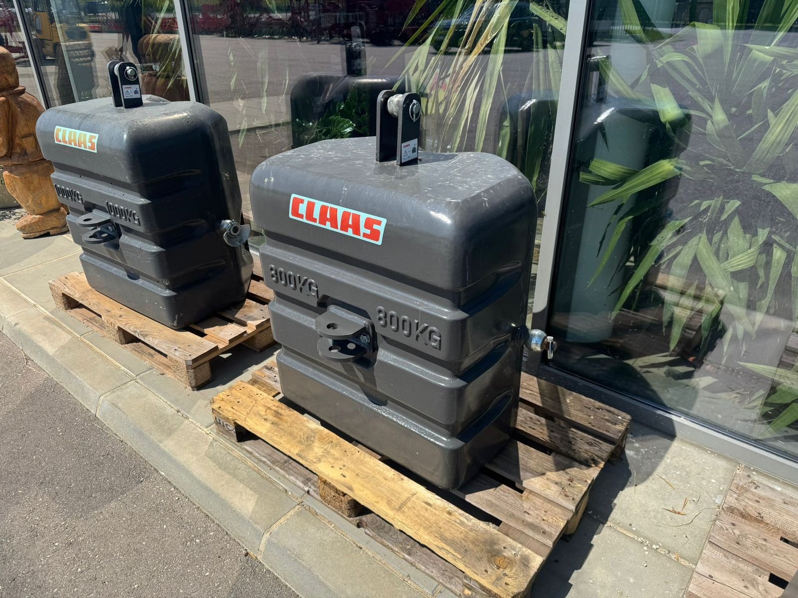 Frontgewicht des Typs CLAAS Frontgewichte Beton - Hohe Bauform 800 + 100KG, Gebrauchtmaschine in Mistelbach (Bild 4)