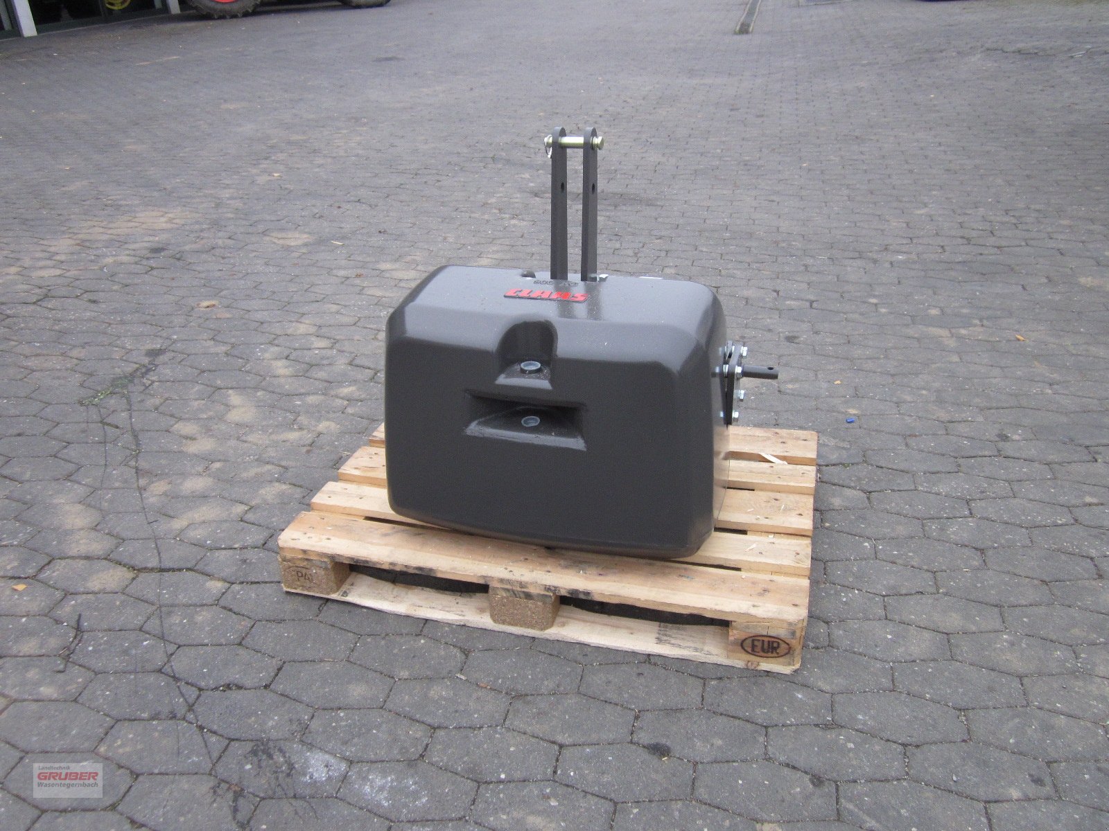 Frontgewicht des Typs CLAAS Magnetit 900, Neumaschine in Dorfen (Bild 2)