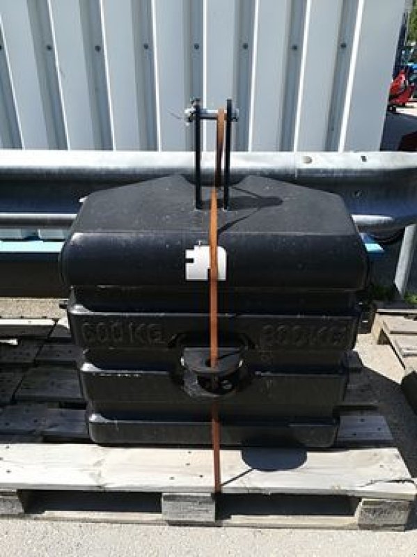 Frontgewicht of the type Deutz Frontgewicht, Neumaschine in St.Andrä-Wördern (Picture 4)