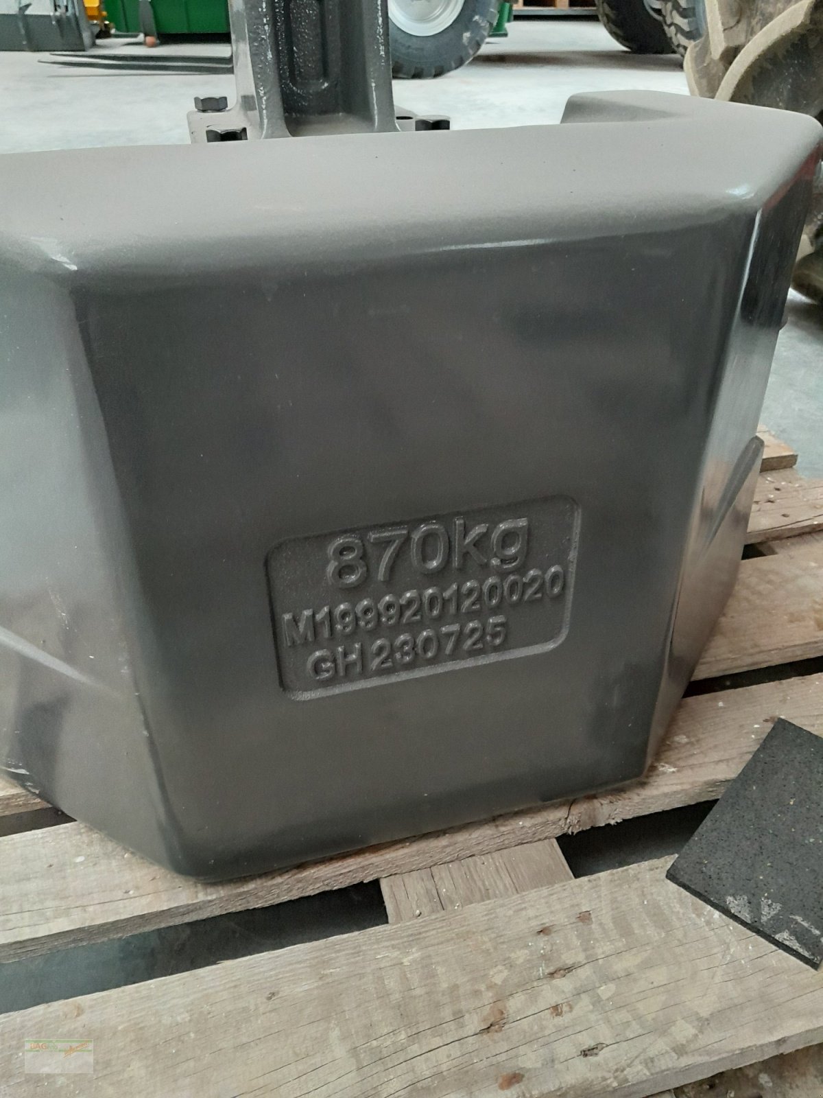 Frontgewicht от тип Fendt 870 kg Frontgewicht, Neumaschine в Bad Mergentheim (Снимка 3)