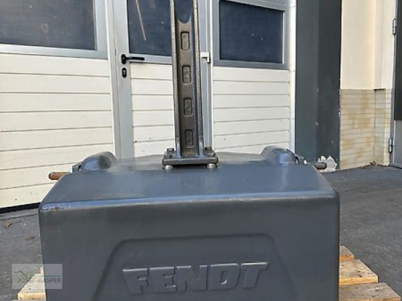 Frontgewicht typu Fendt Frontgewicht 1250kg, Gebrauchtmaschine v Alitzheim