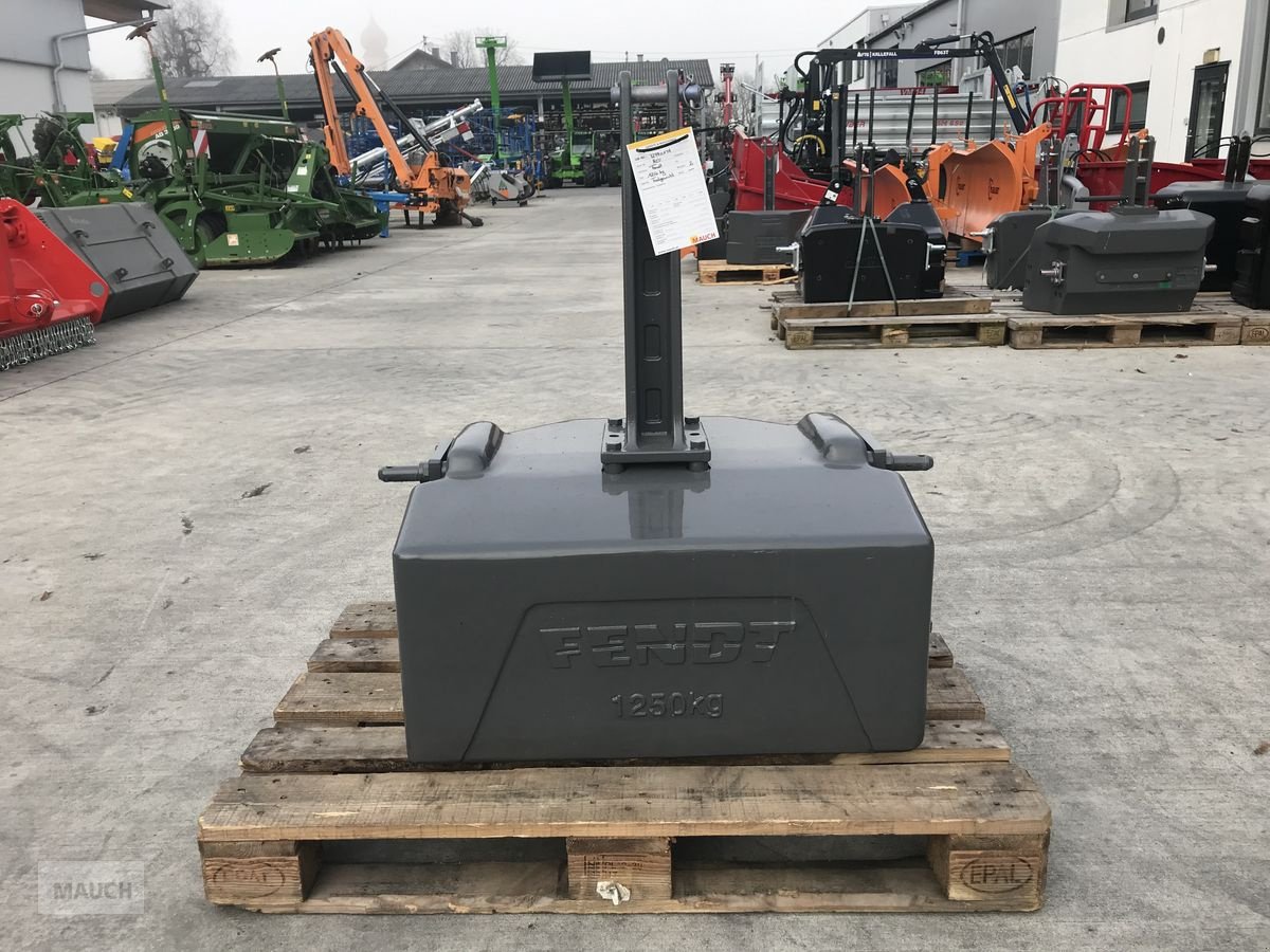 Frontgewicht a típus Fendt Gewicht 1250 kg, Neumaschine ekkor: Burgkirchen (Kép 1)