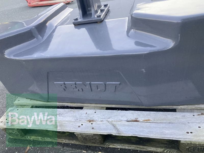 Frontgewicht typu Fendt GEWICHT 1800 KG, Gebrauchtmaschine v Hof