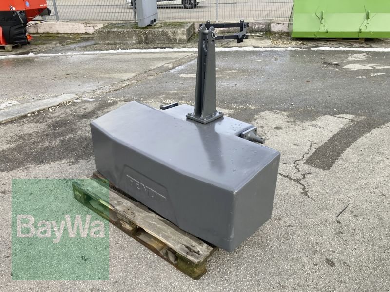 Frontgewicht typu Fendt GEWICHT 2500 KG, Gebrauchtmaschine w Dinkelsbühl (Zdjęcie 1)