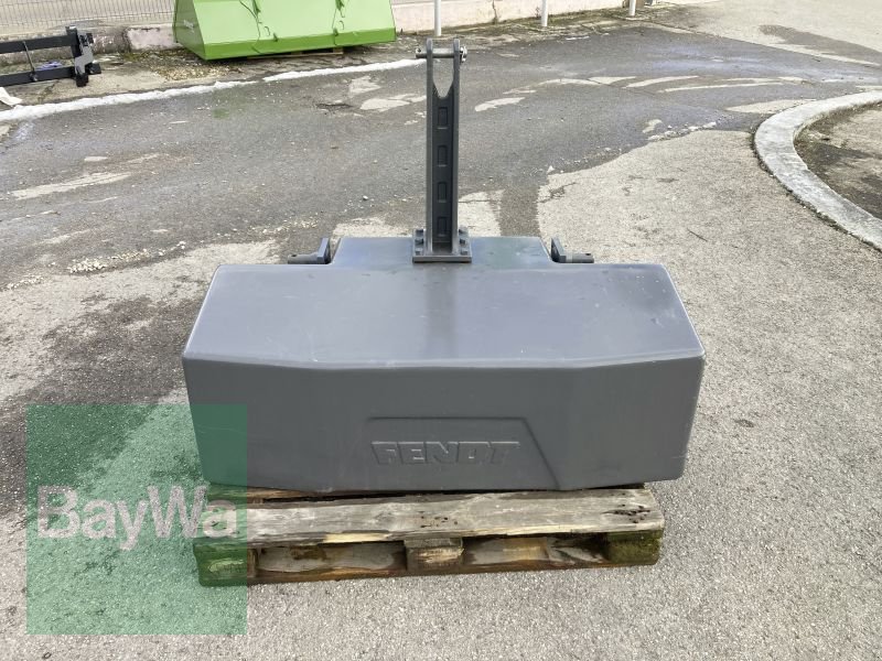 Frontgewicht typu Fendt GEWICHT 2500 KG, Gebrauchtmaschine w Dinkelsbühl (Zdjęcie 2)