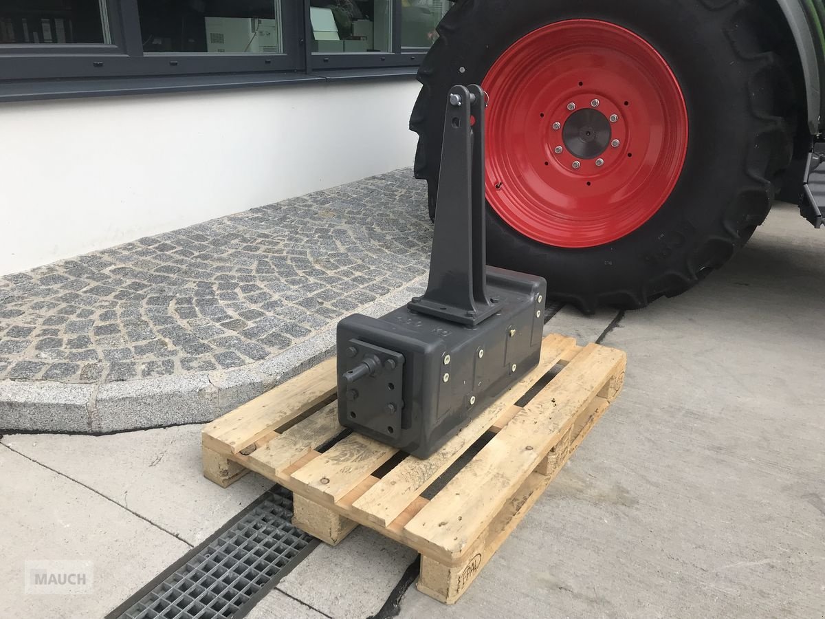 Frontgewicht des Typs Fendt Gewicht 400 kg, Neumaschine in Burgkirchen (Bild 3)