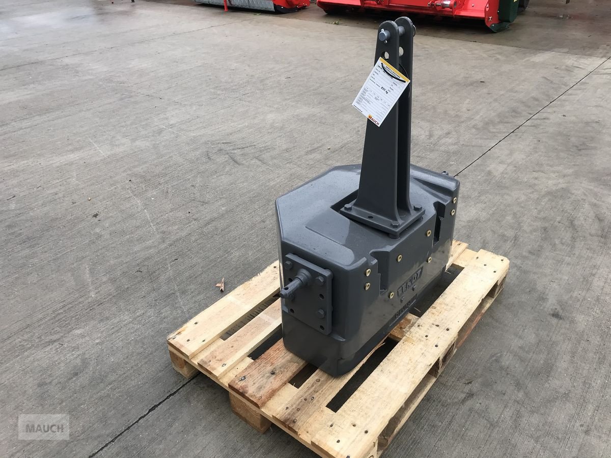 Frontgewicht des Typs Fendt Gewicht 870 kg, Neumaschine in Burgkirchen (Bild 3)