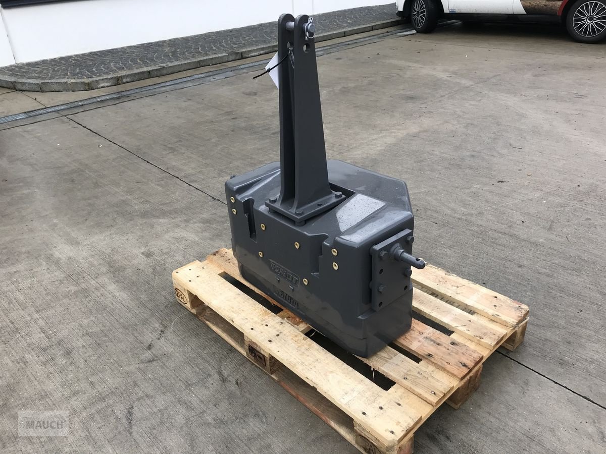 Frontgewicht des Typs Fendt Gewicht 870 kg, Neumaschine in Burgkirchen (Bild 5)